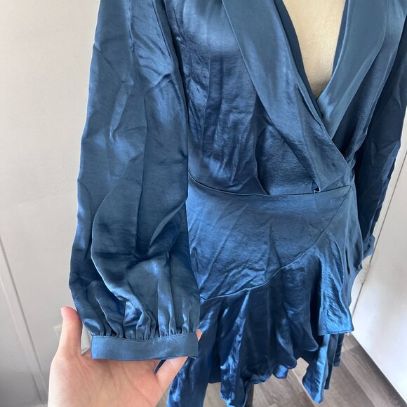 Lucy Paris Sienna Wrap Dress - Picture 4 of 6